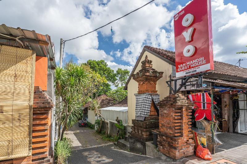 Oyo 785 Van Mandri Guest House Dalung  Εξωτερικό φωτογραφία