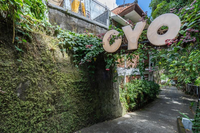Oyo 785 Van Mandri Guest House Dalung  Εξωτερικό φωτογραφία